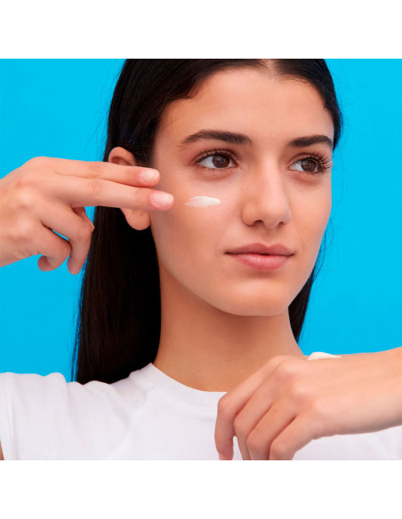 Sérum Facial Invisible Protección Spf50 Antiedad E Hidratante 40Ml