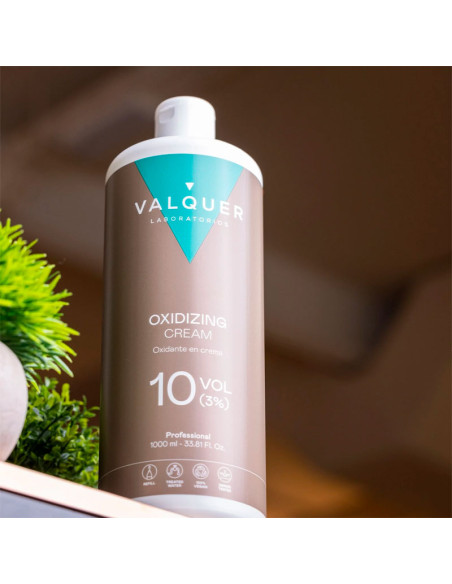 Oxigenada Crema Valquer 10Vol Litro